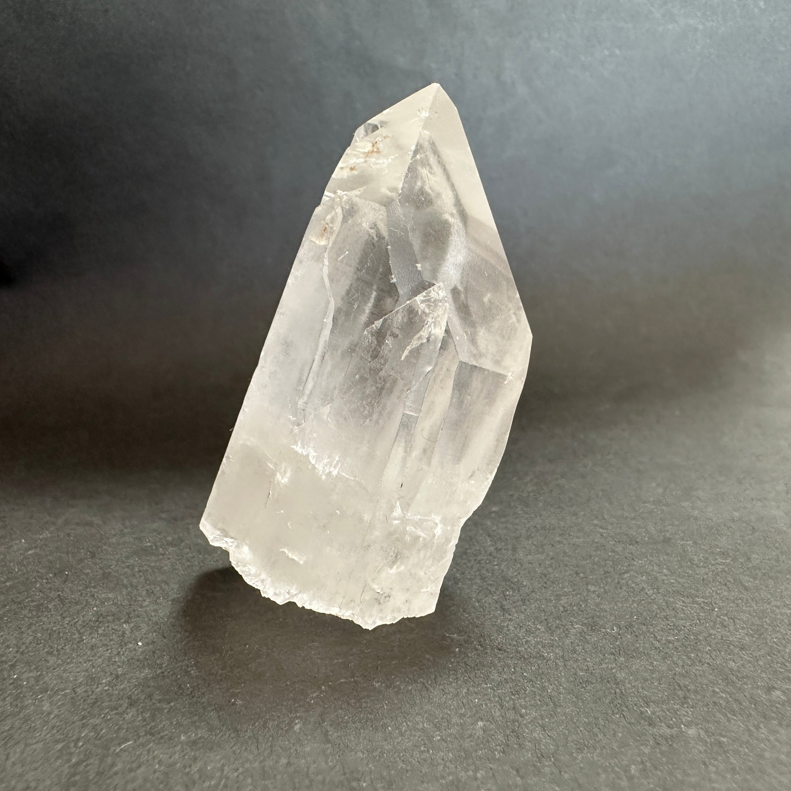 カブラル初期鉱山レムリアンシード トライゴニック、コンパニオン、ショベル