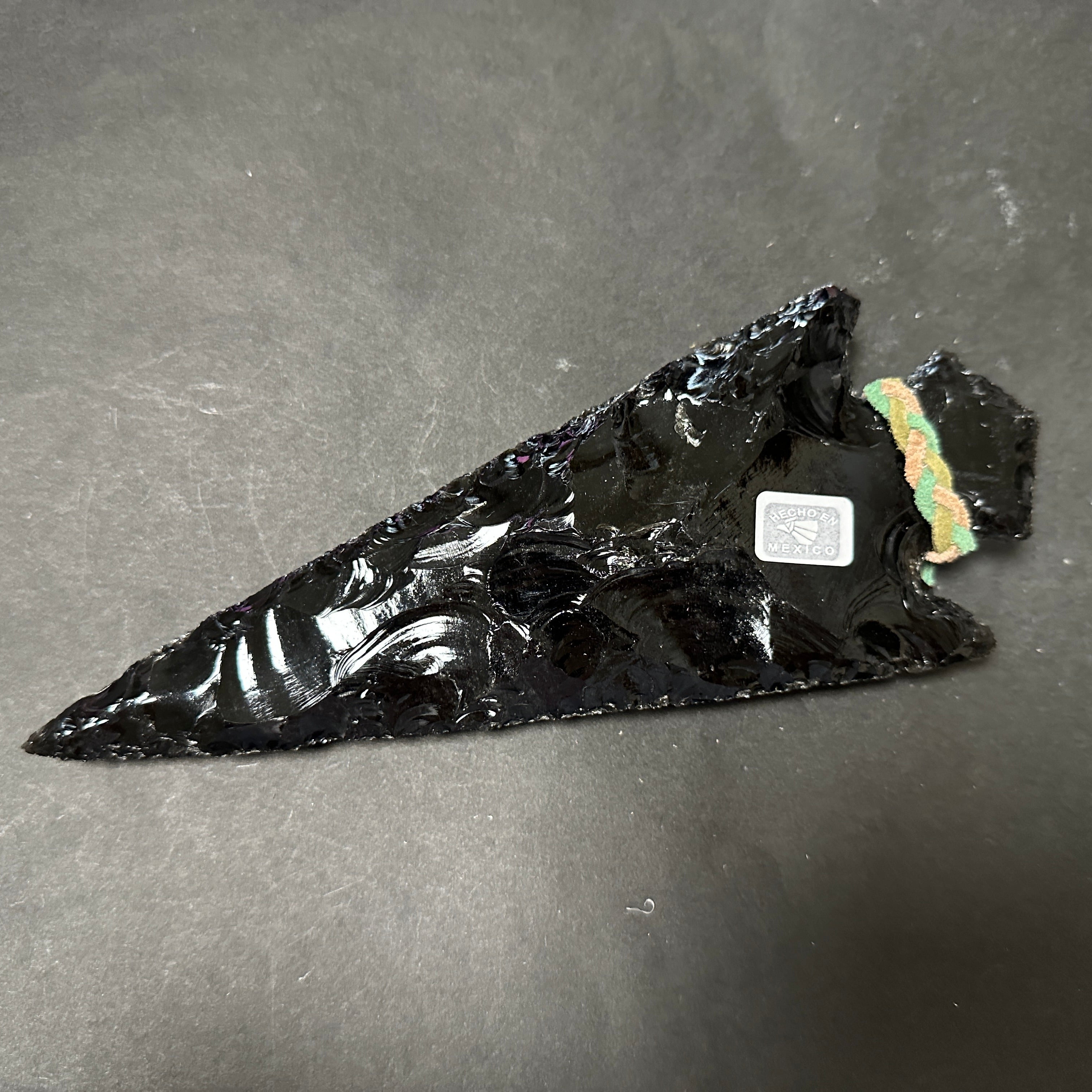 メキシコ産オブシディアン矢尻(皮紐緑)