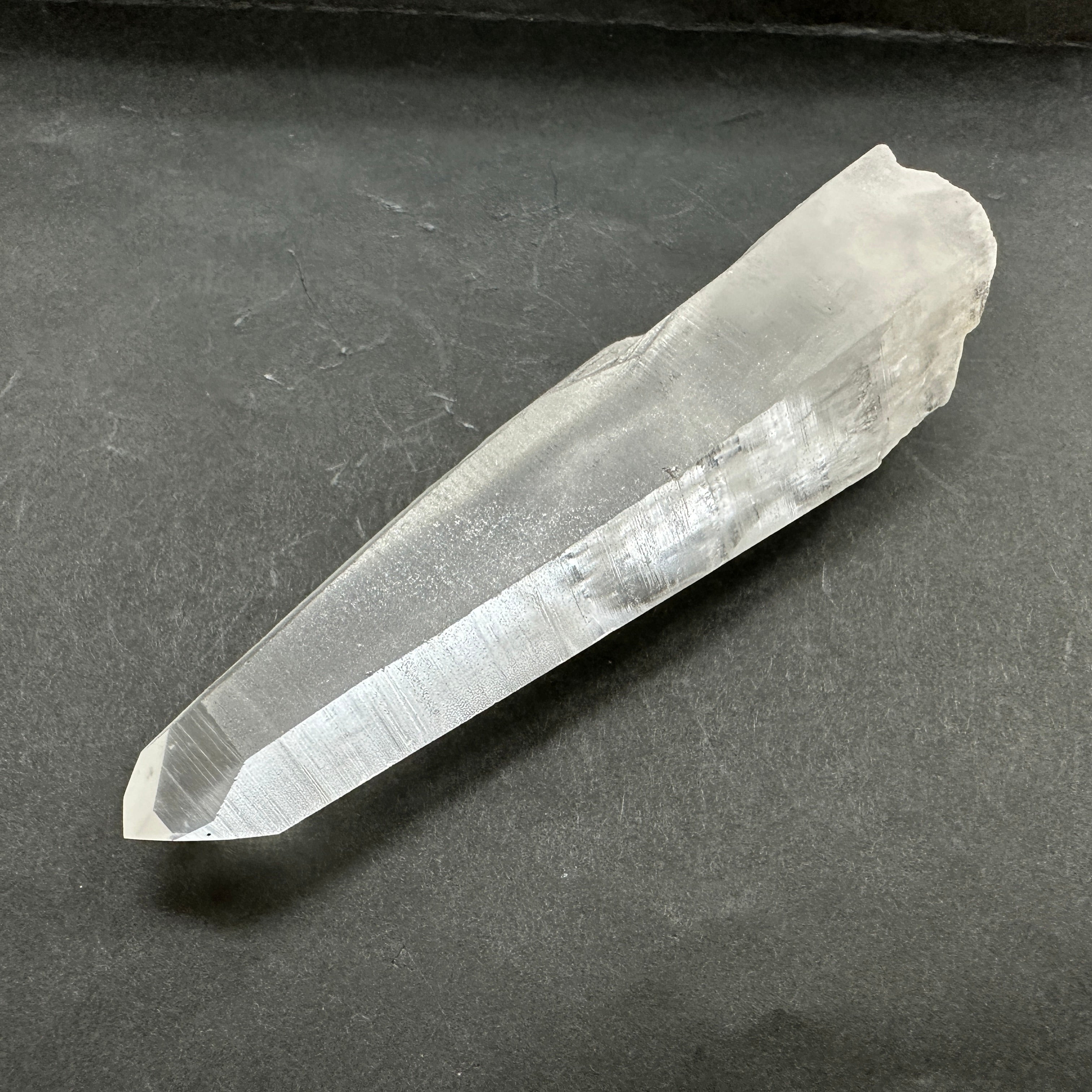 バイア、アレグレ産ワンド型レムリアン オールドストック ダウ、スターゲート(キー)