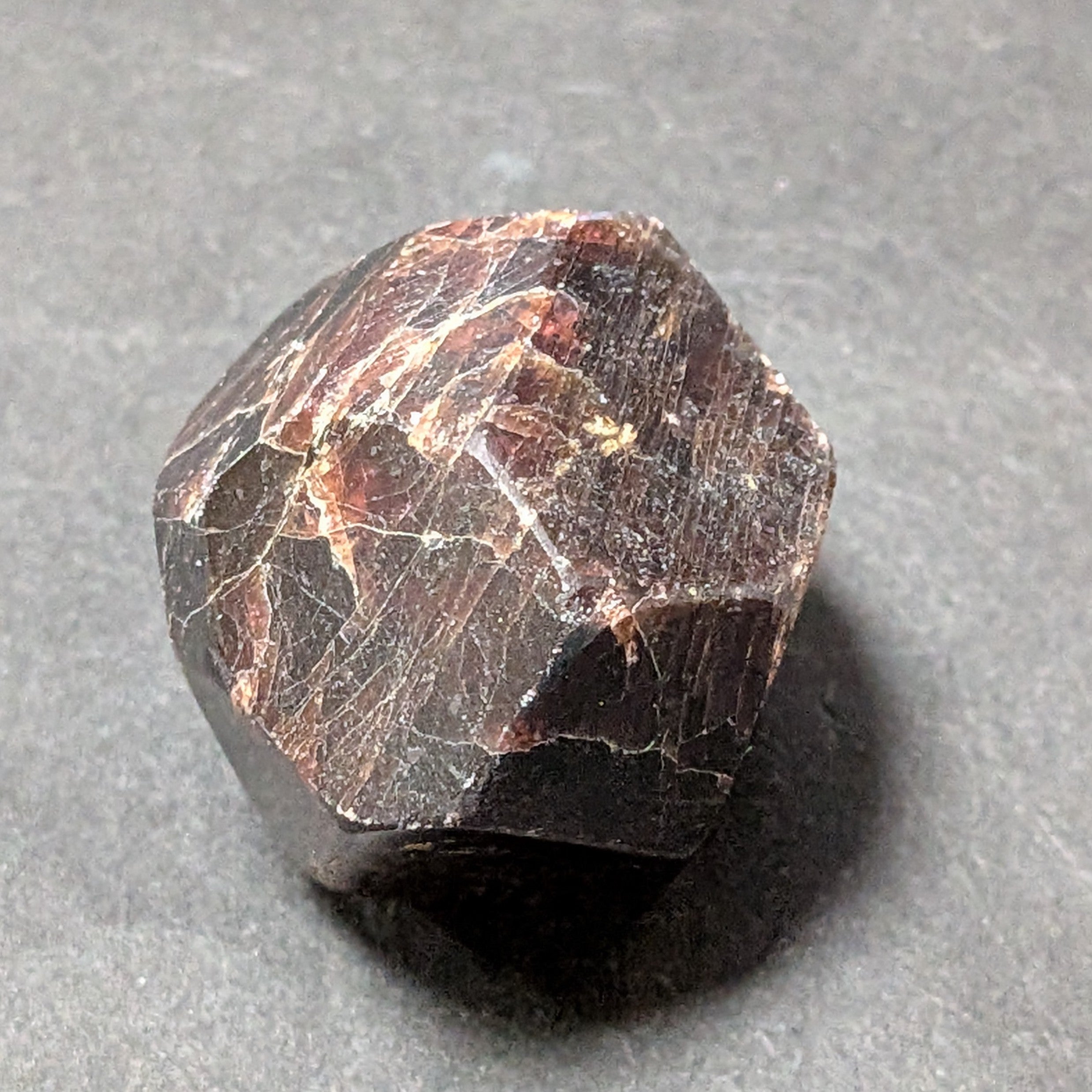 ラジャスタン産アルマンディンガーネット1