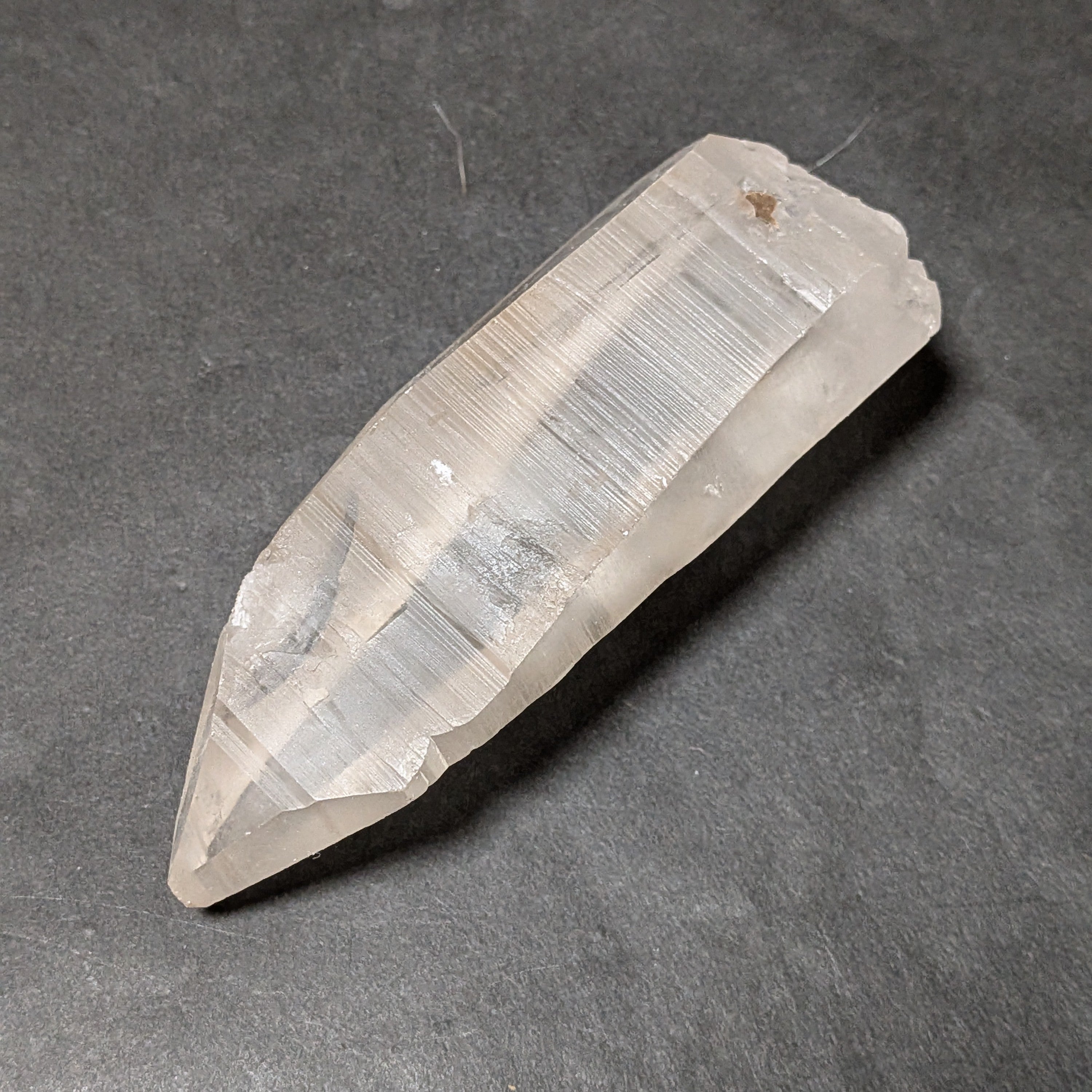 【非研磨】バイア産スモーキーミストレムリアン ET、レコードキーパー