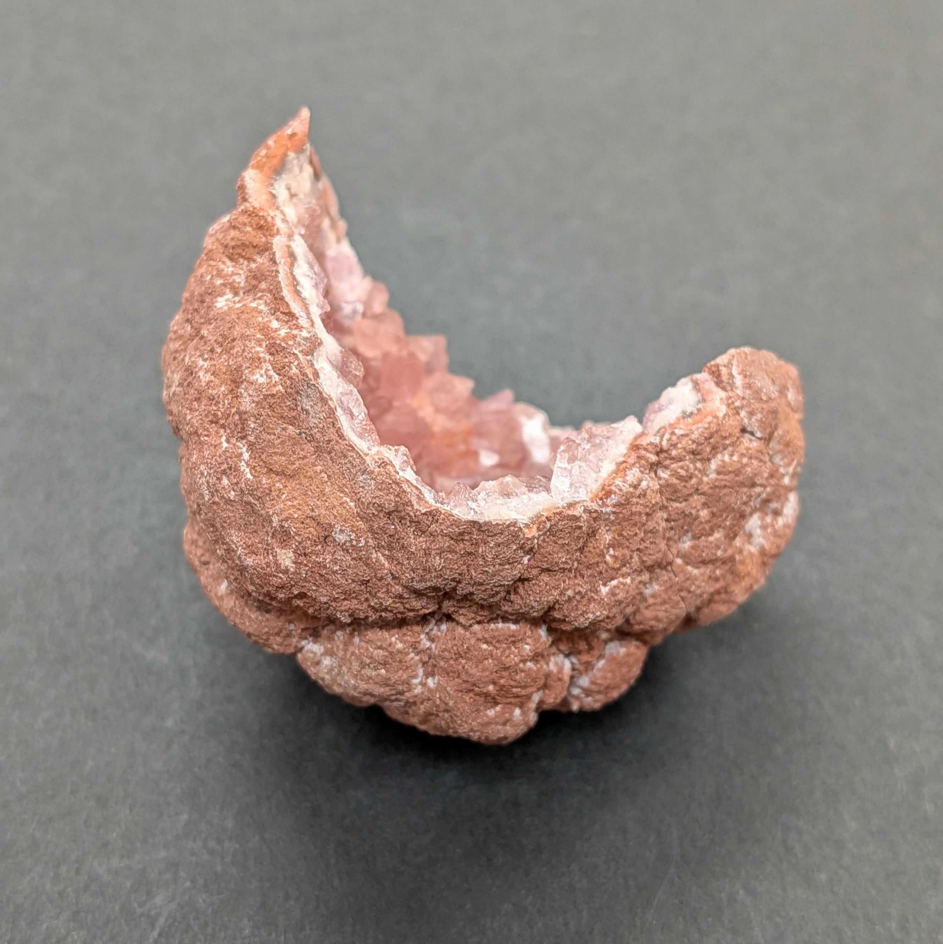 パタゴニア産ピンクアメジスト 濃いめ