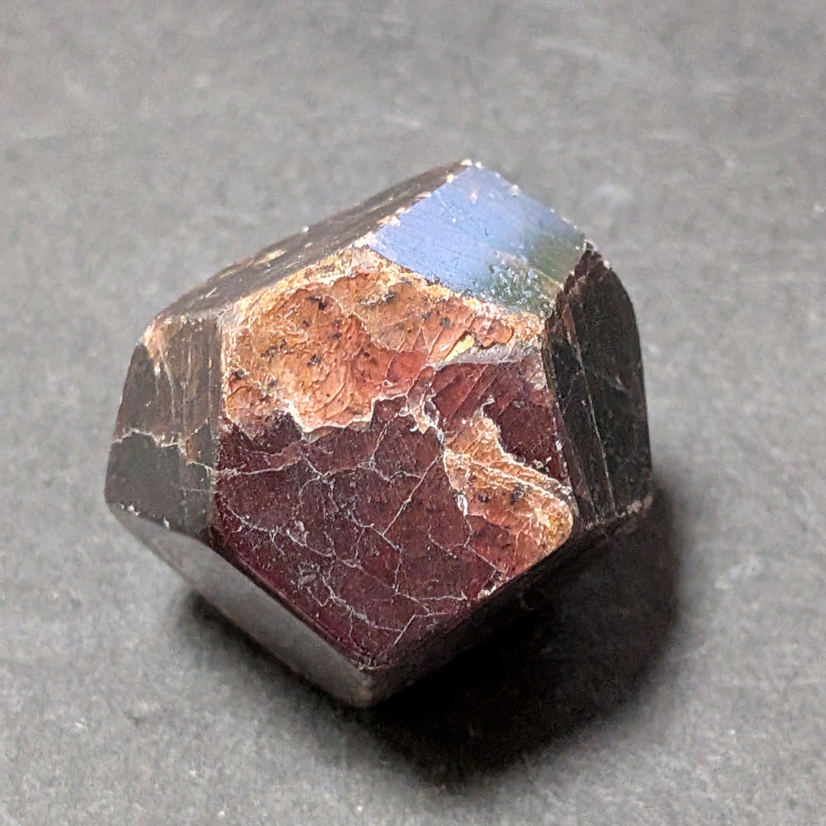 ラジャスタン産アルマンディンガーネット1