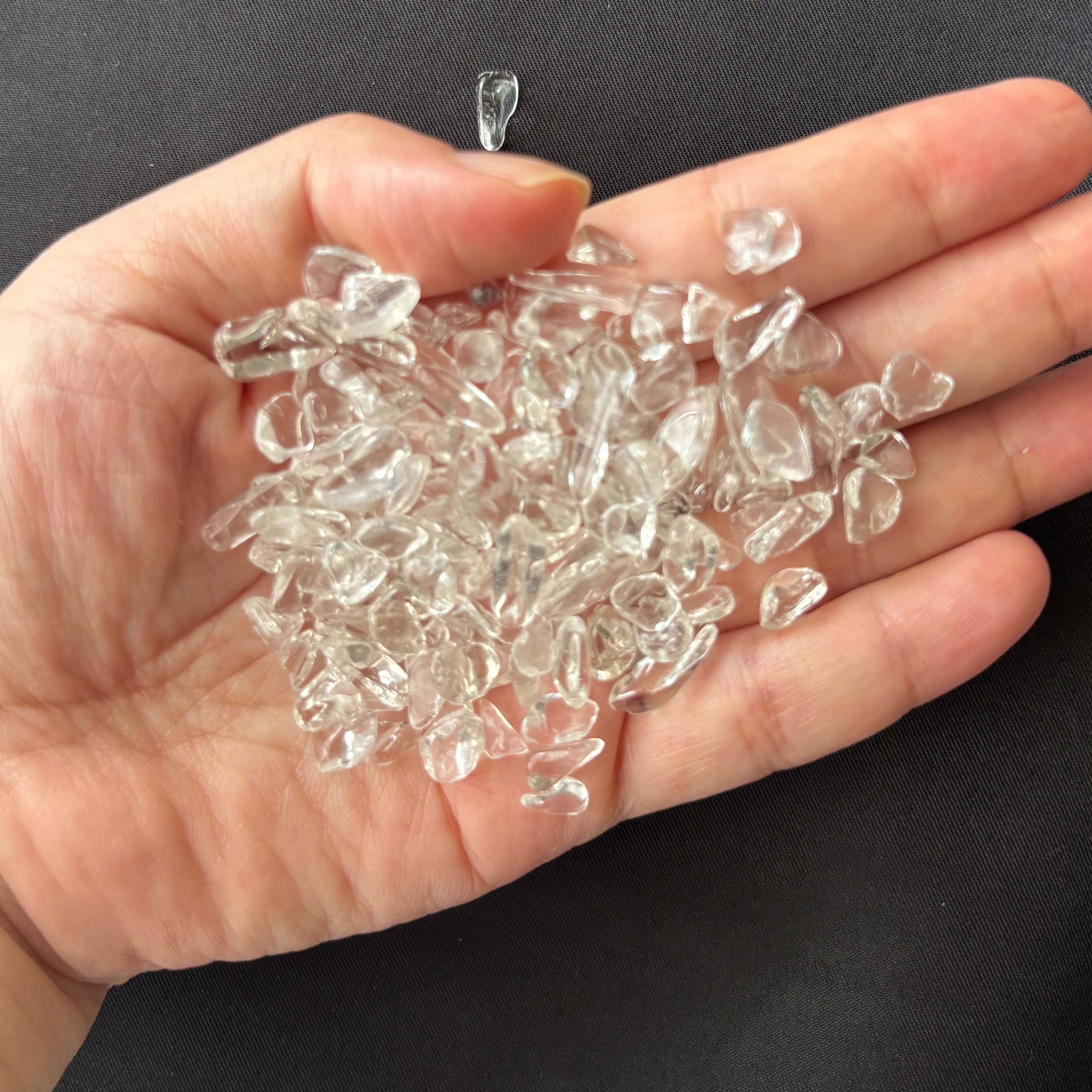 【浄化】水晶さざれ石5A（産地：ブラジル / 容量：200g・1Kg）