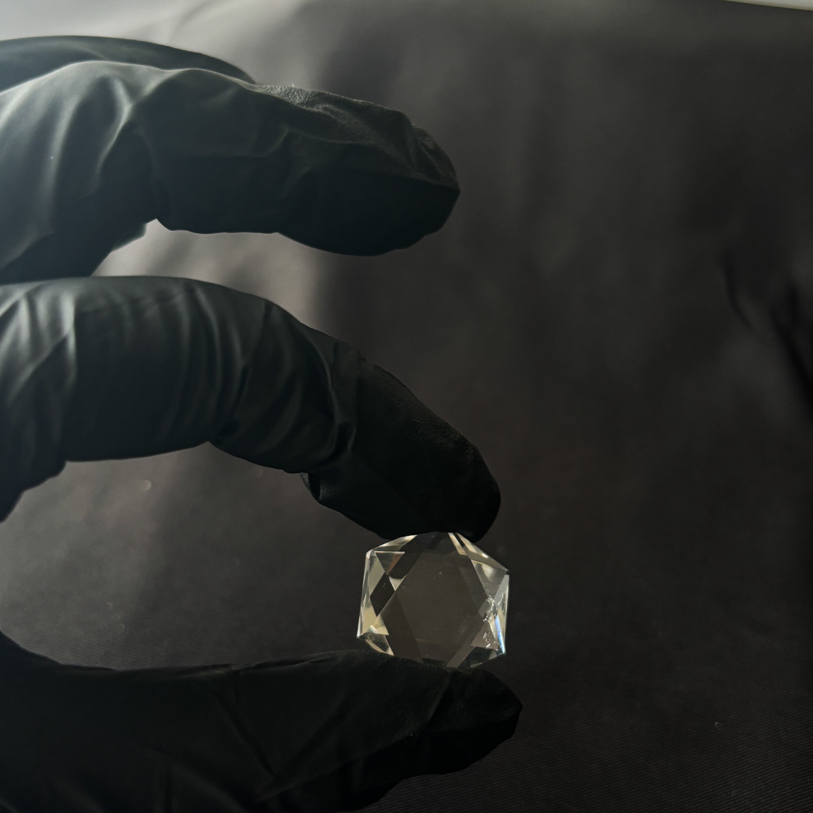 卸売り】水晶 六芒星カット 18mm ブラジル産 クリスタル お守り
