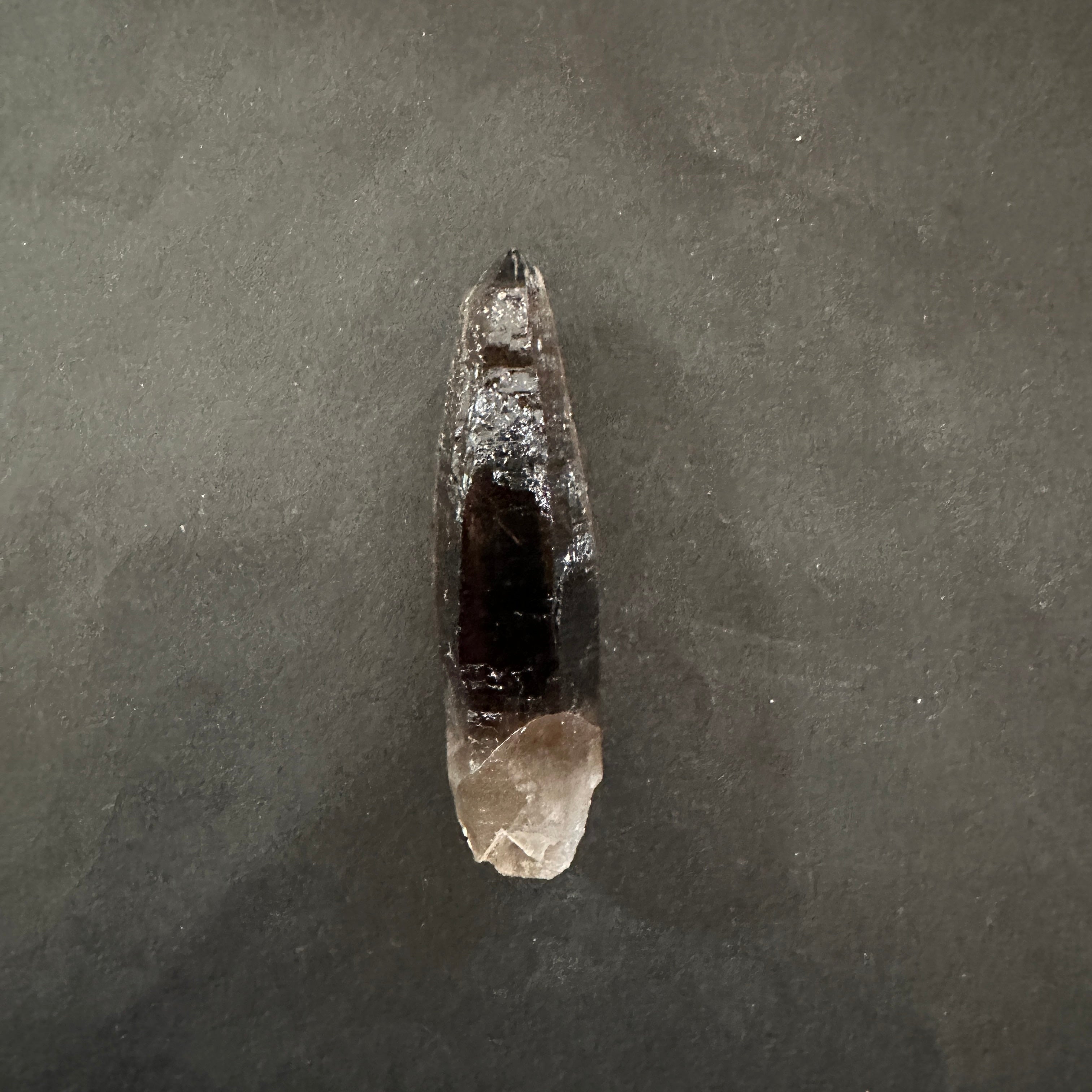 マラウィ産スモーキーカテドラル　スターシード