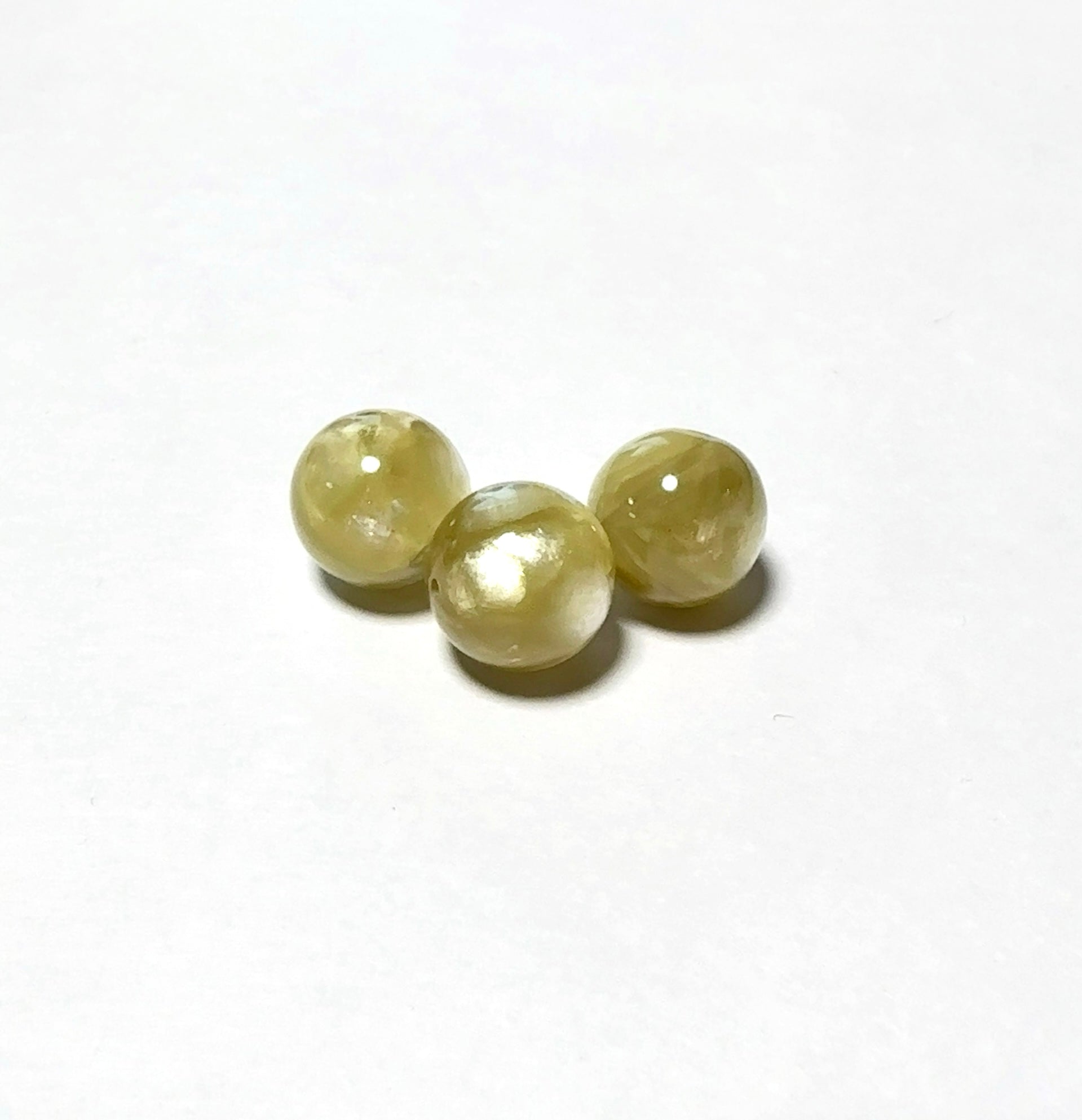 [粒売り]　ゴールデンマイカ5Ａ　ラウンド　約13mm