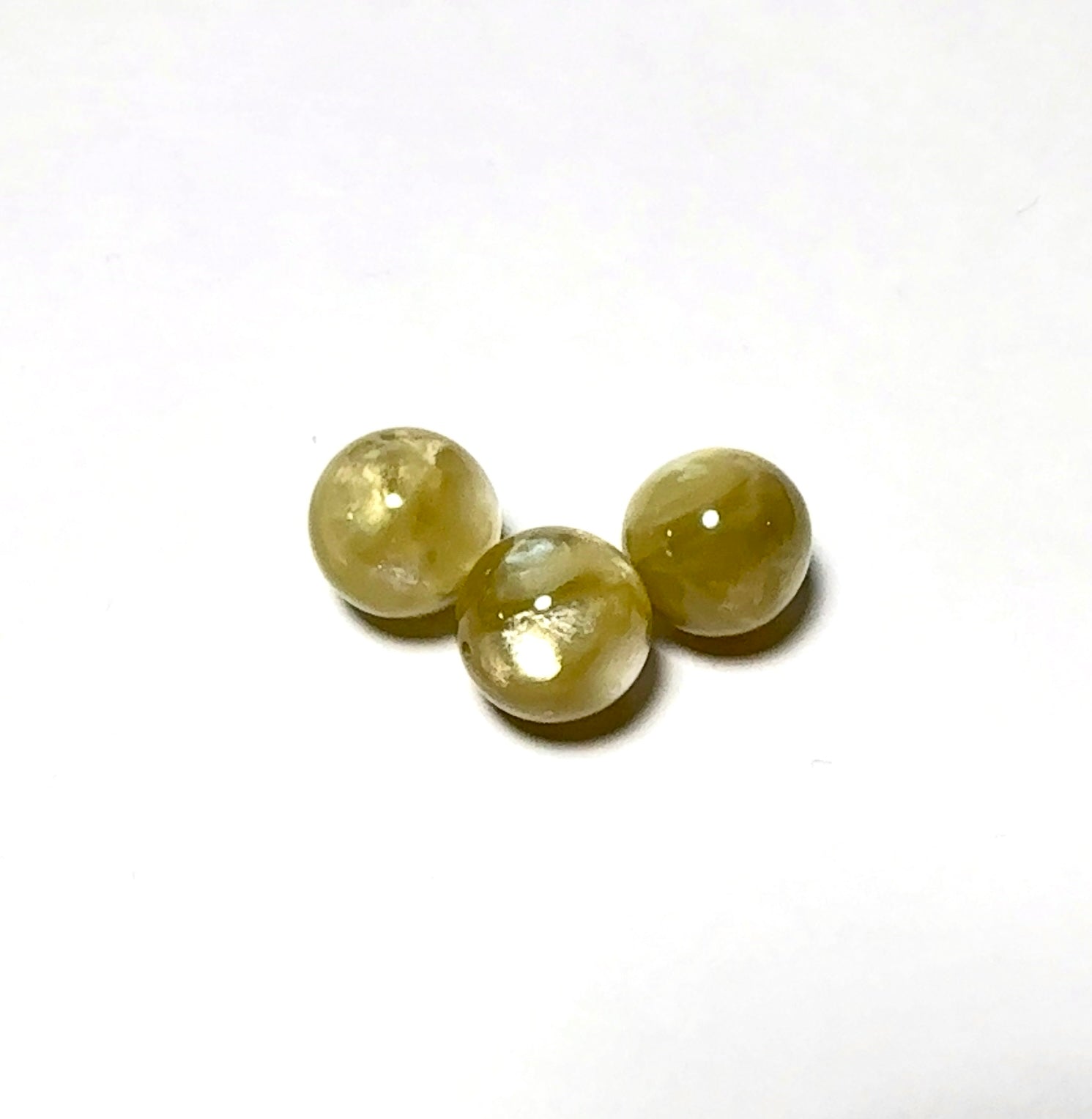 [粒売り]　ゴールデンマイカ5Ａ　ラウンド　約13mm