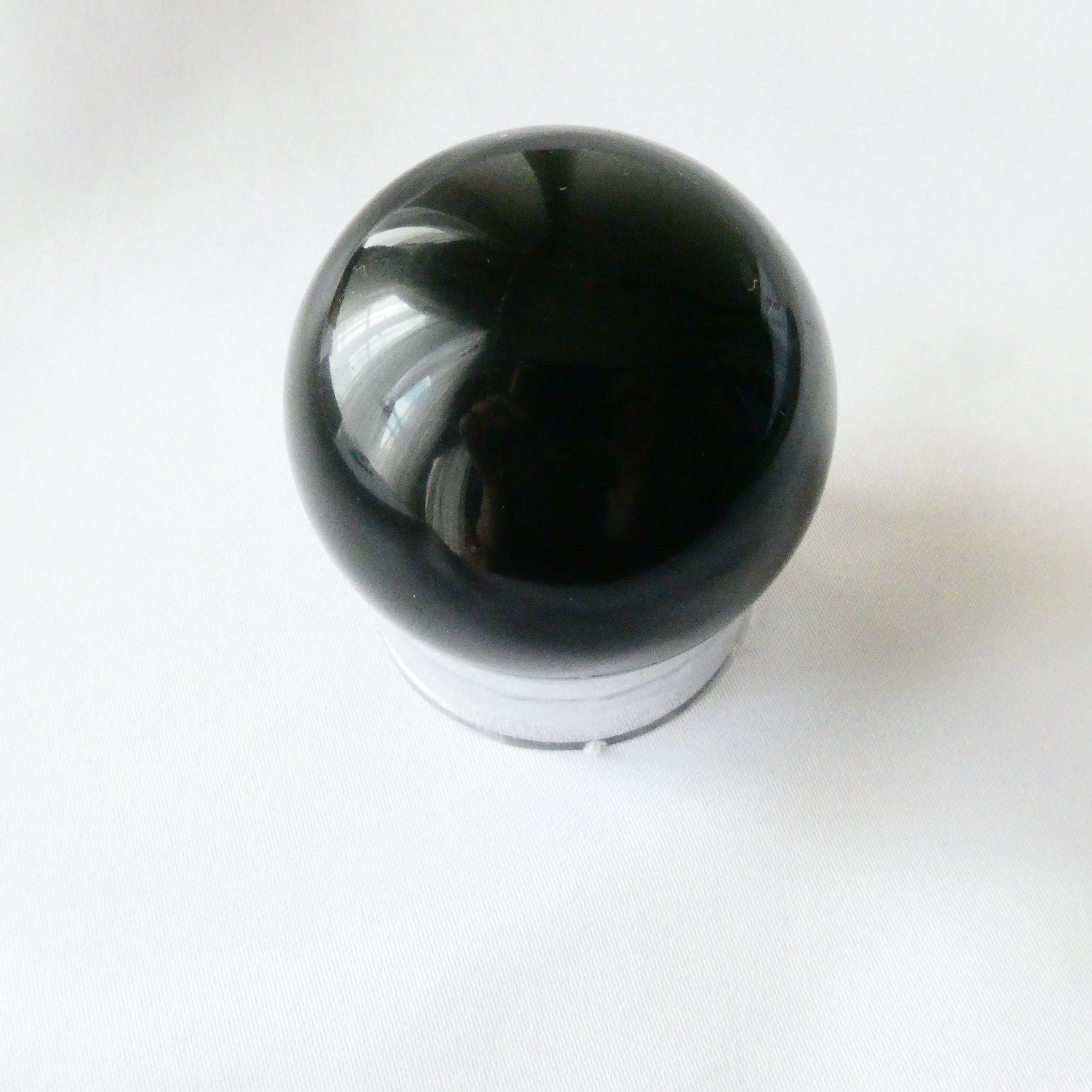 [オールドストック！]【丸玉】アルメニア産ミッドナイトレースオブシディアン40mm