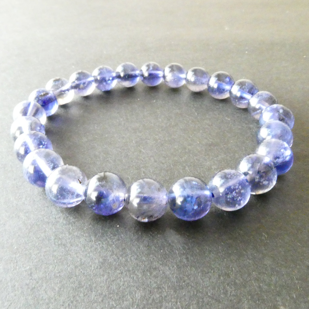 【AAAグレード】アイオライト（菫青石） 約7.5mm ブレスレット