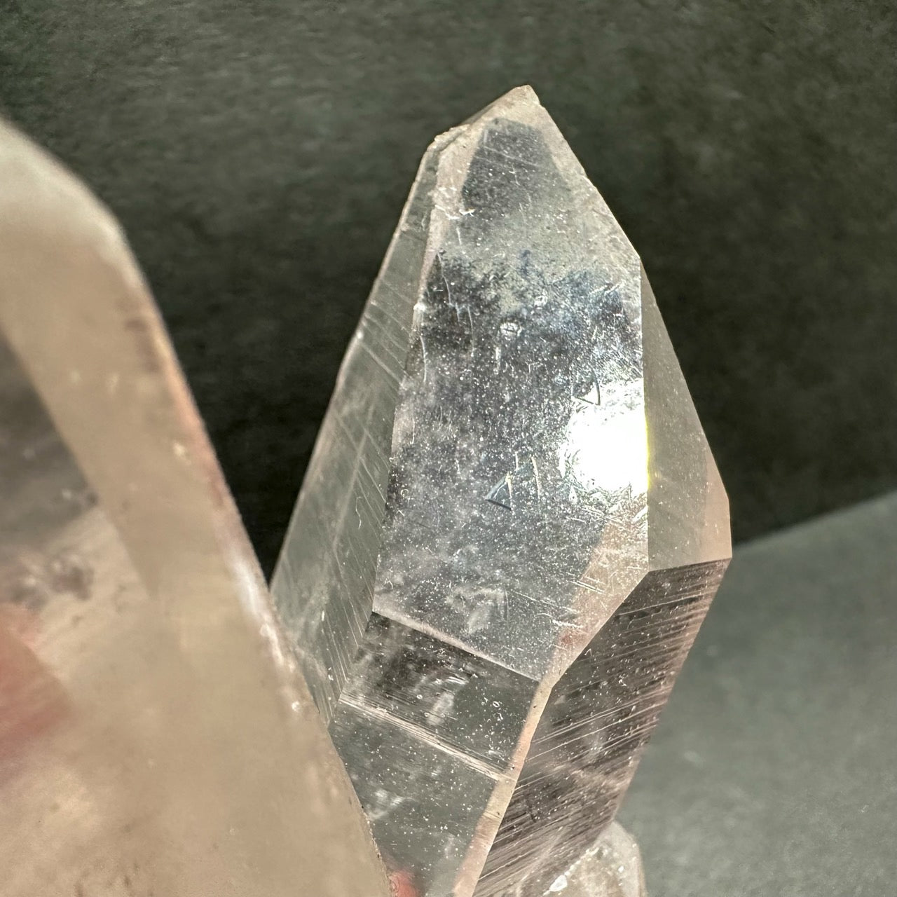 [原石]アーカンソー産水晶クラスター／全面結晶、レコードキーパー、セルフヒールド、レインボー