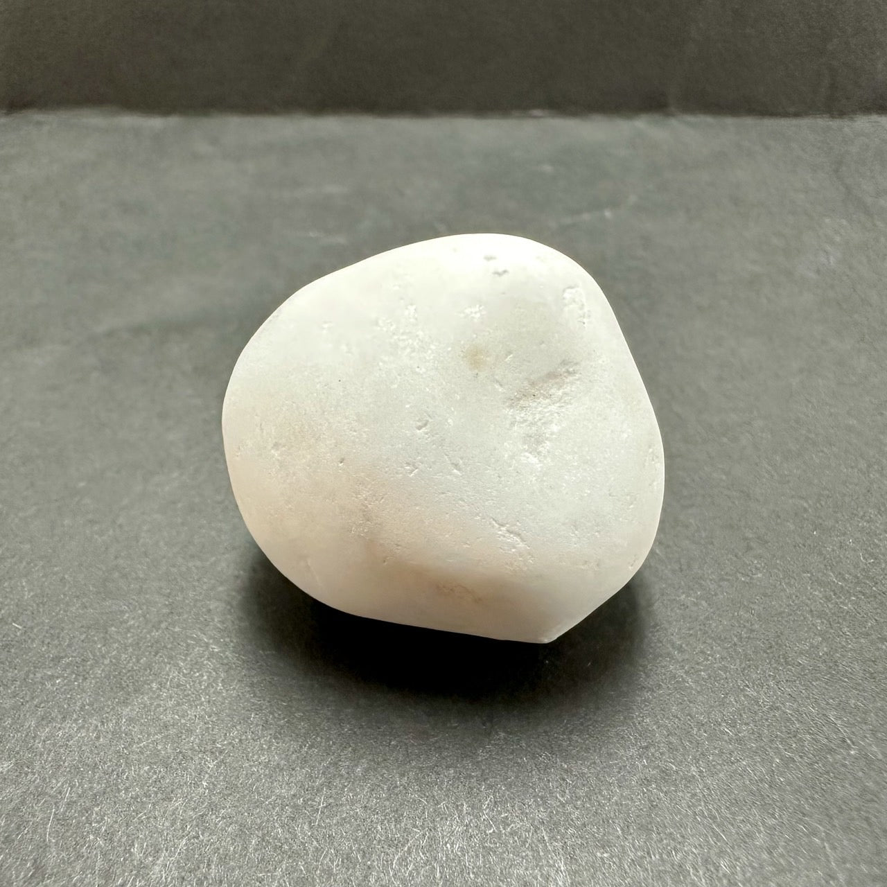 [結界・お清め]　結界石　(けっかいせき)　白