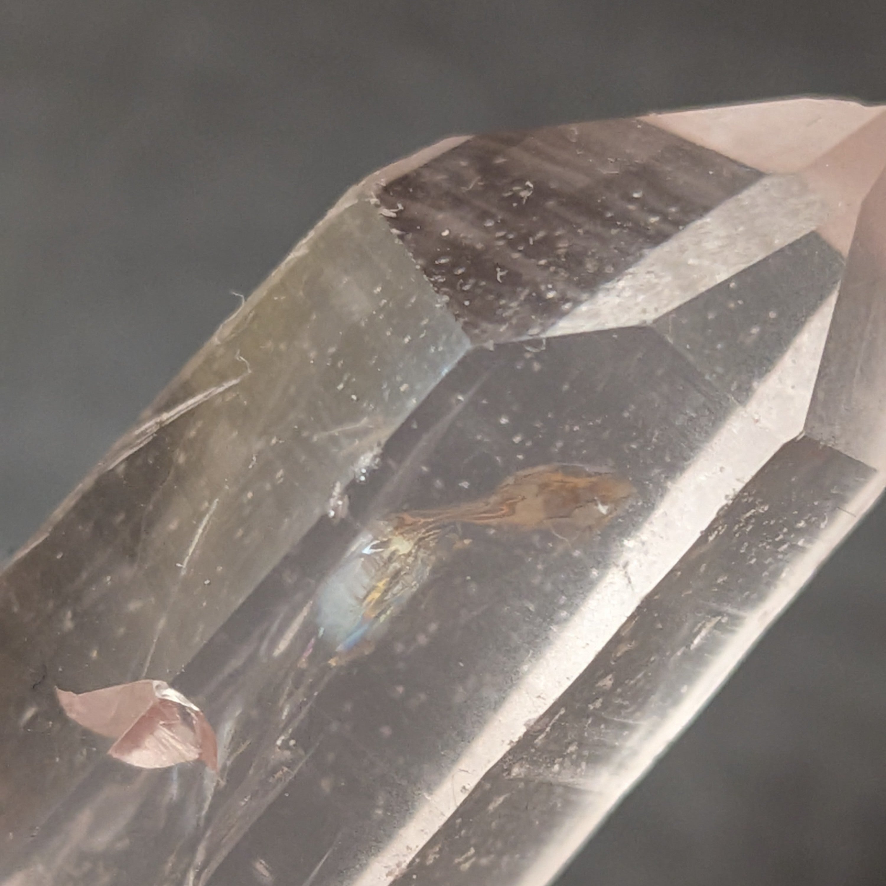 ディアマンティーナ産シンギングレーザー水晶2